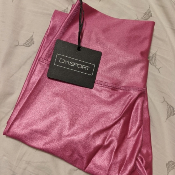 DYI High Shine Signature Tights NWT - Picture 7 of 7